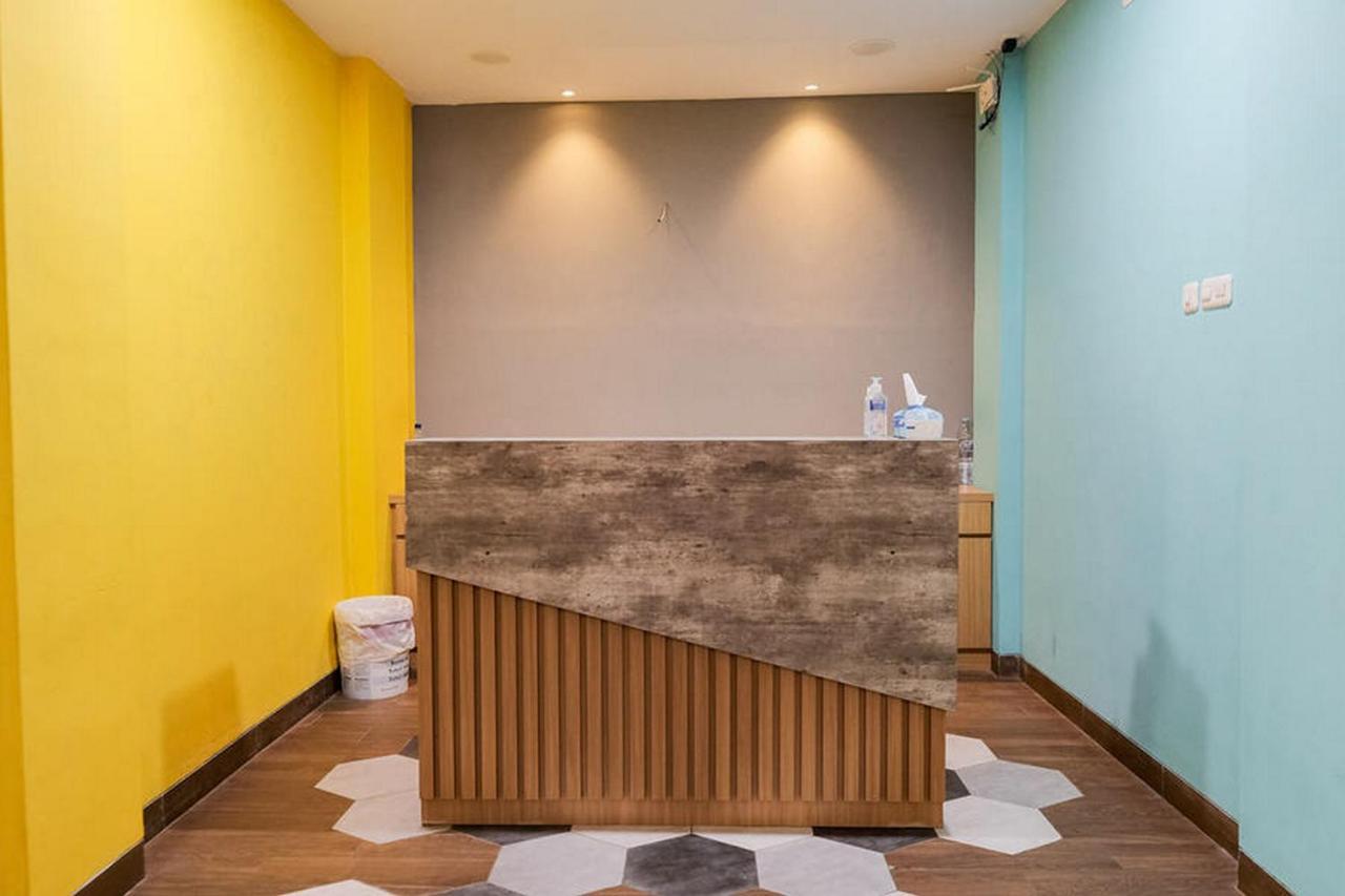 Reddoorz Plus Near Taman Anggrek Mall Jakarta Luaran gambar